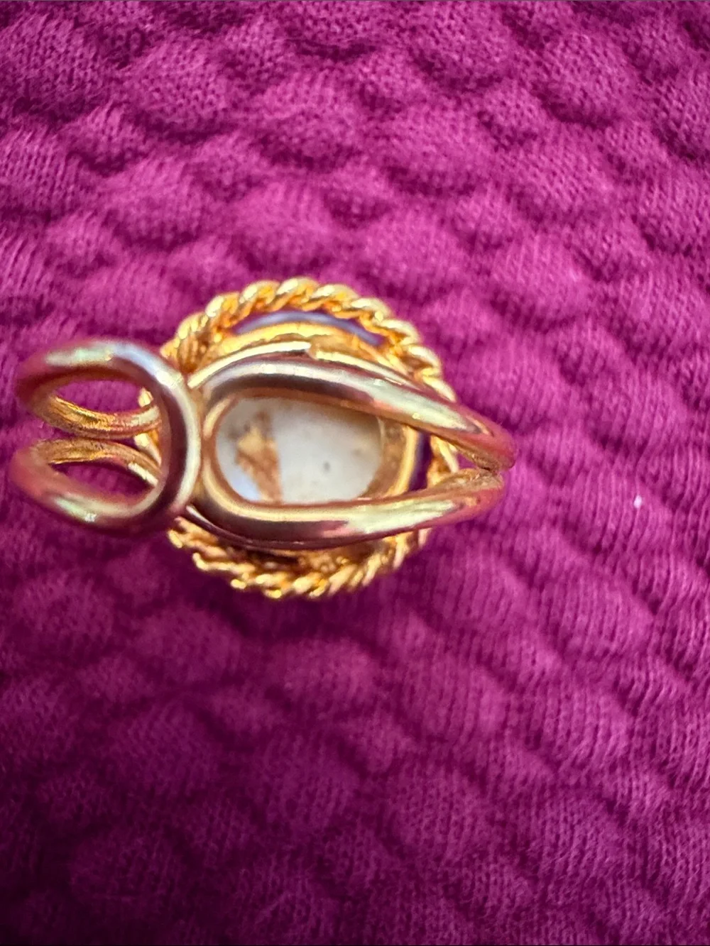 VTG W Germany Blue Glass Intaglio Ring Gold Foil Colonial Silhouette Adjustable
